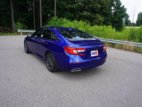 Used 2018 Honda Accord Sport image 17