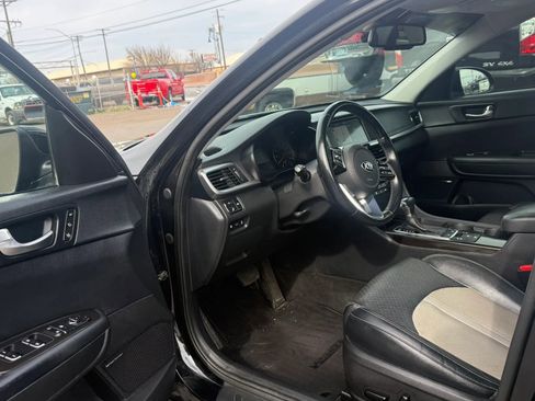 Used 2020 Kia Optima Premium image 9