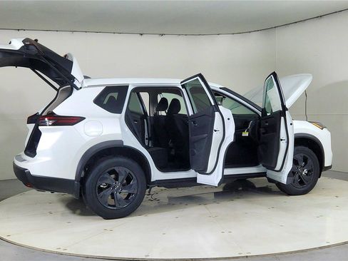 New 2026 Nissan Rogue SV w/ Cold Weather Package image 12