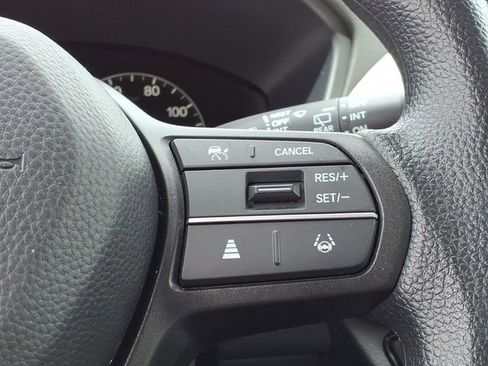 Certified 2025 Honda HR-V LX image 20
