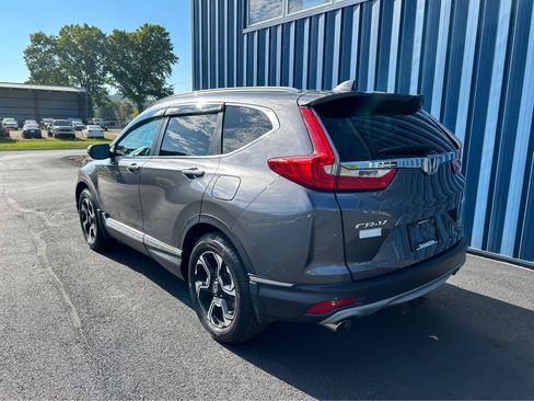 Used 2017 Honda CR-V Touring image 3