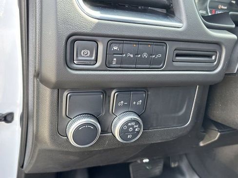 Used 2021 GMC Yukon SLT RWD image 27