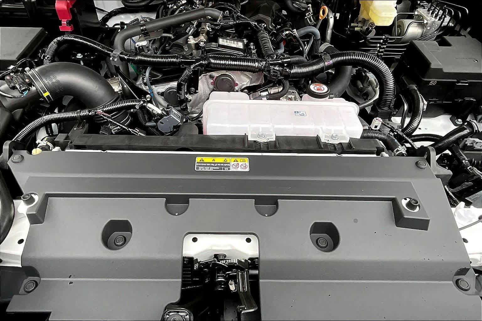 Used 2025 Toyota Tacoma SR5 AWD/4WD image 16