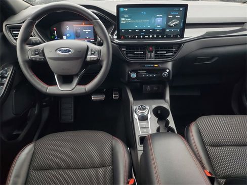 Used 2024 Ford Escape ST-Line w/ Tech Pack #1 image 24