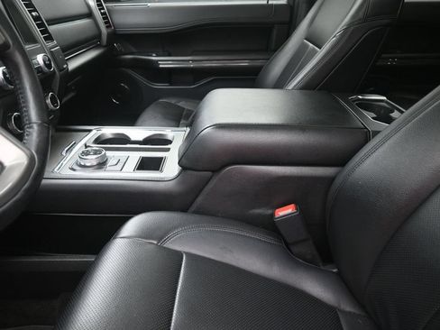 Used 2021 Ford Expedition XLT RWD image 21