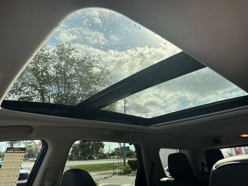 Certified 2025 Nissan Pathfinder Platinum image 26