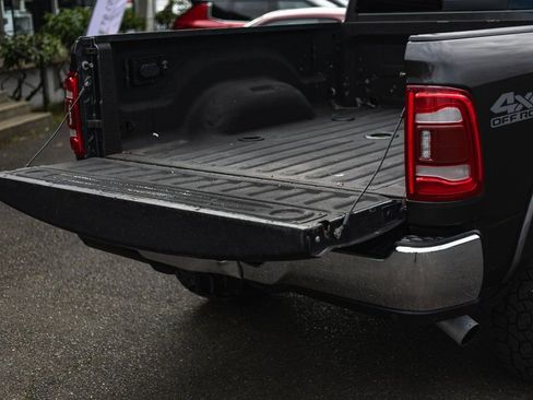 Used 2022 RAM 2500 Laramie image 12