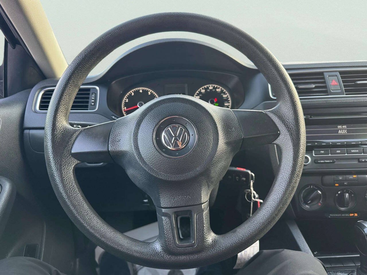 Used 2012 Volkswagen Jetta Sedan FWD image 15