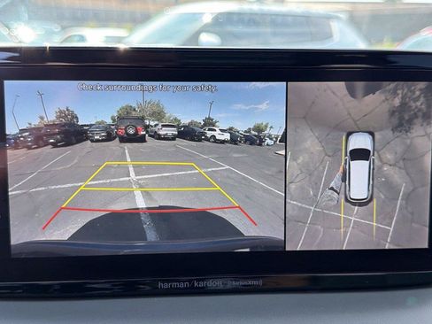 Used 2021 Hyundai Santa Fe Limited FWD image 17