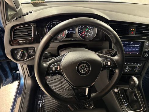 Used 2015 Volkswagen Golf TDI SEL w/ Lighting Package (SEL) FWD image 36