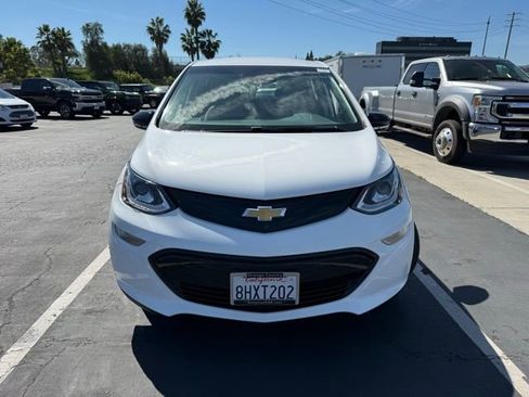 Used 2019 Chevrolet Bolt LT image 2