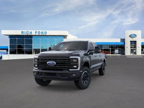 New 2026 Ford F350 Platinum w/ Tremor Off-Road Package AWD/4WD image 4