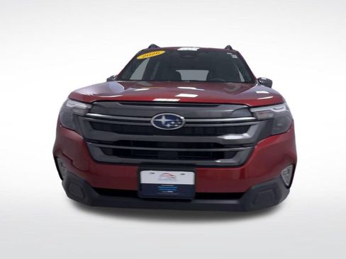 Used 2026 Subaru Forester Premium AWD/4WD image 3