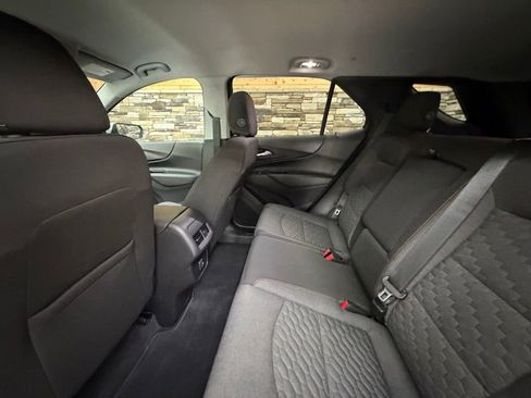Used 2020 Chevrolet Equinox LT AWD/4WD image 25