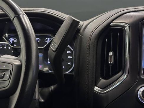 Used 2020 GMC Sierra 1500 AT4 w/ AT4 Premium Package AWD/4WD image 18