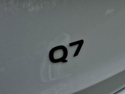 Used 2025 Audi Q7 3.0T Premium Plus image 35