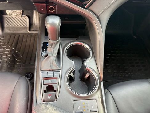 Used 2023 Toyota Camry XSE image 19