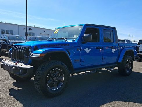 Used 2022 Jeep Gladiator Rubicon w/ LED Lighting Group AWD/4WD image 3