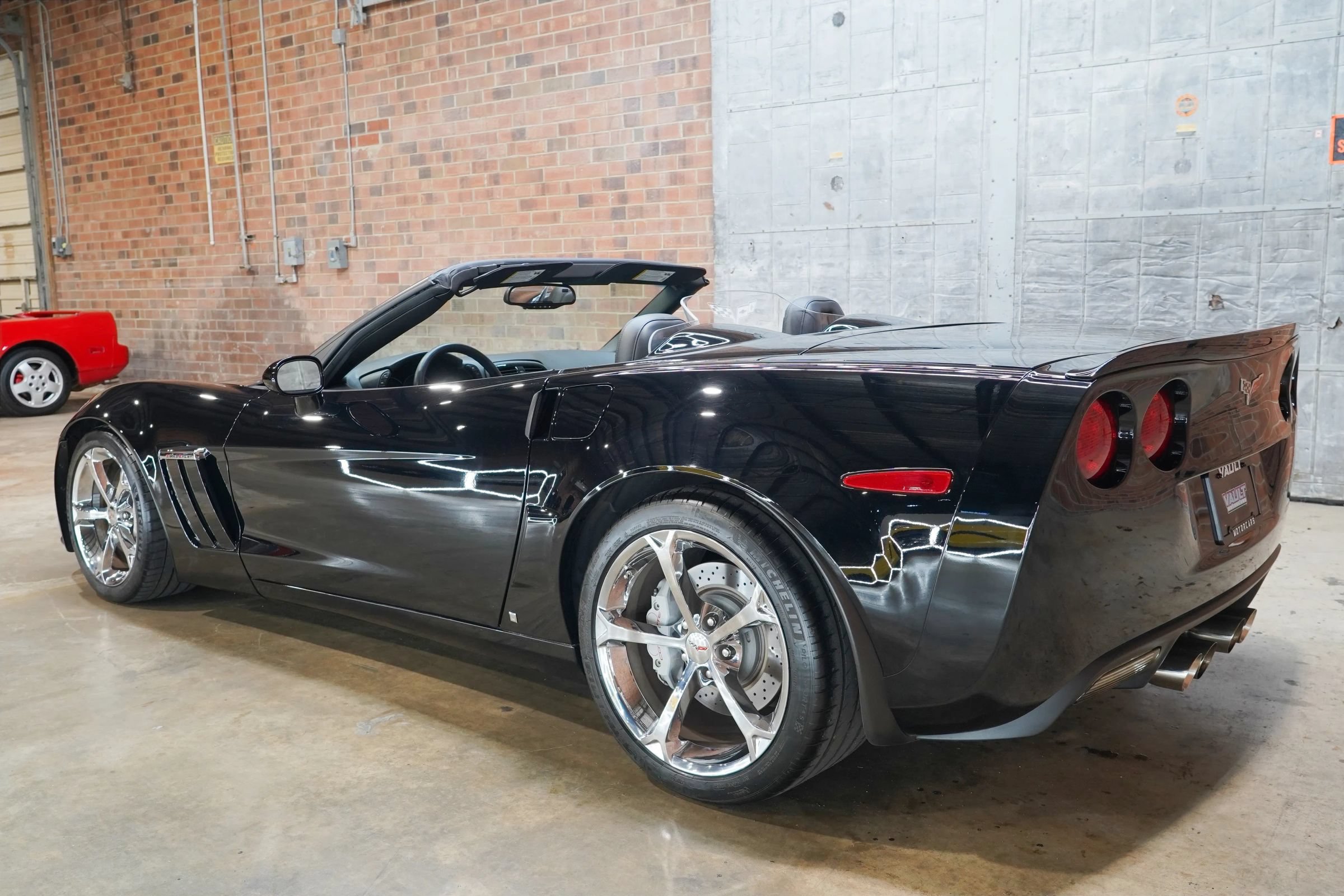 Used 2011 Chevrolet Corvette Grand Sport w/ Preferred Equipment Group RWD image 35