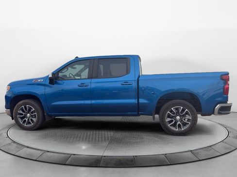 Used 2023 Chevrolet Silverado 1500 LT w/ Z71 Off-Road Package image 8