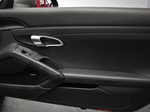 Used 2017 Porsche 718 Boxster S image 21