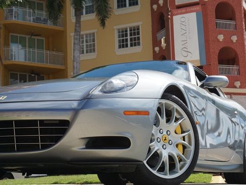 Used 2008 Ferrari 612 Scaglietti RWD image 27