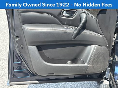 Used 2024 INFINITI QX80 Luxe RWD image 10