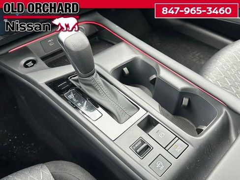 Used 2026 Nissan Sentra SV w/ SV Convenience Package FWD image 15