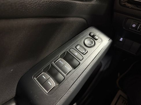 Used 2025 Honda Civic LX image 39