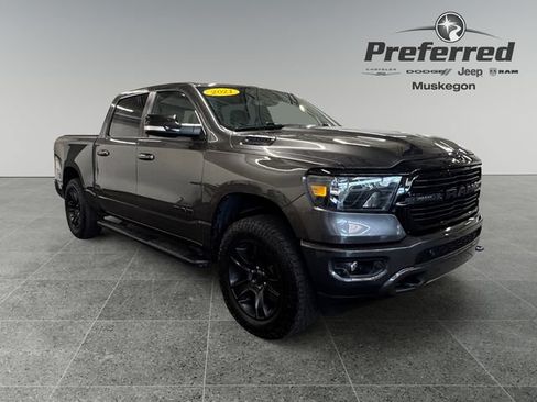 Used 2021 RAM 1500 Big Horn AWD/4WD image 1