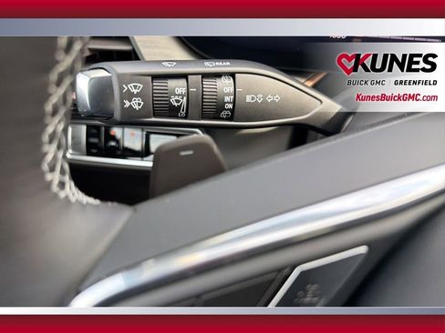New 2026 Buick Envision Sport Touring image 19