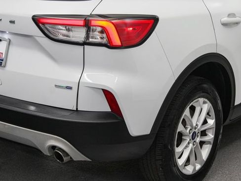 Used 2020 Ford Escape SE AWD/4WD image 9