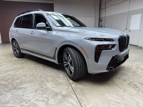 New 2026 BMW X7 xDrive40i w/ Executive Package image 7