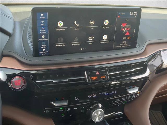Used 2025 Acura MDX w/ Technology Package AWD/4WD image 11