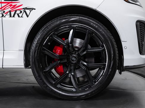 Used 2020 Land Rover Range Rover Sport SVR AWD/4WD image 13