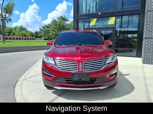 Used 2017 Lincoln MKC Reserve w/ Lincoln MKC Climate Package AWD/4WD image 2