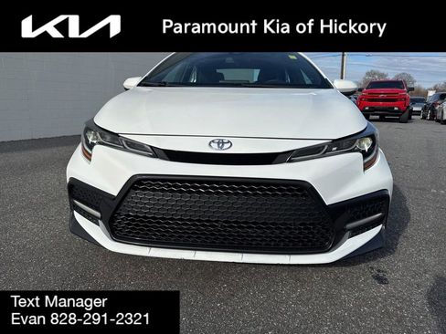 Used 2021 Toyota Corolla SE image 2