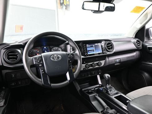 Certified 2020 Toyota Tacoma SR image 19