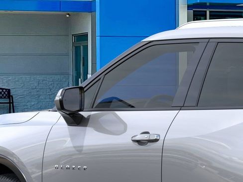 New 2025 Chevrolet Blazer Premier w/ Enhanced Convenience Package image 20