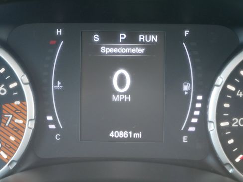 Used 2020 Jeep Renegade Sport image 21