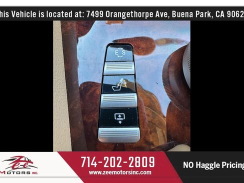 Used 2011 Mercedes-Benz CL 550 4MATIC image 37