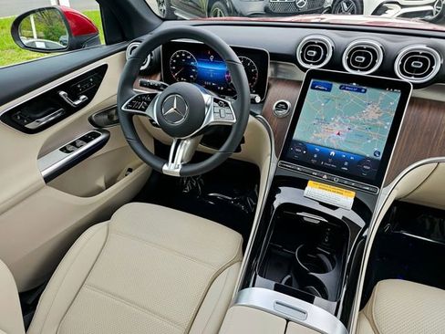 New 2026 Mercedes-Benz GLC 300 4MATIC image 25