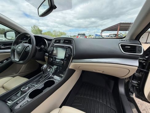 Used 2017 Nissan Maxima 3.5 SL image 21