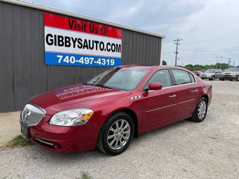 Used 2011 Buick Lucerne CXL FWD image 1