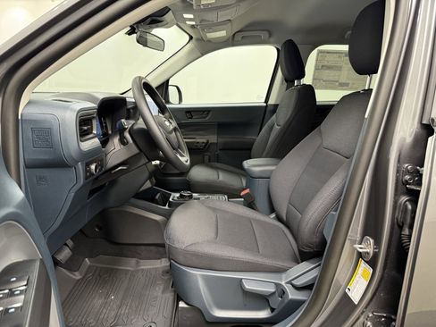 New 2025 Ford Maverick XL image 13