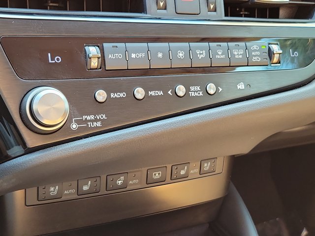 Used 2024 Lexus ES 350 w/ Technology Package FWD image 28