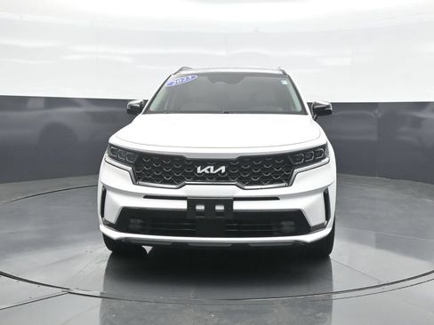 Used 2023 Kia Sorento SX AWD/4WD image 2
