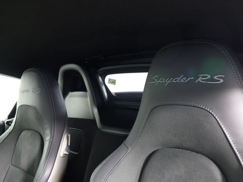 Certified 2024 Porsche 718 Boxster Spyder RS RWD image 11