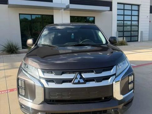 Used 2020 Mitsubishi Outlander Sport ES FWD image 5