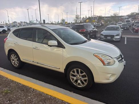 Used 2013 Nissan Rogue SL AWD/4WD image 20